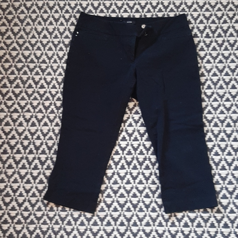 Alfani Black Capri Jeans